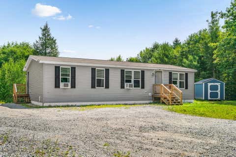 Photo of 30 Freedom Lane, Norway, ME 04268 (MLS # 1675814)