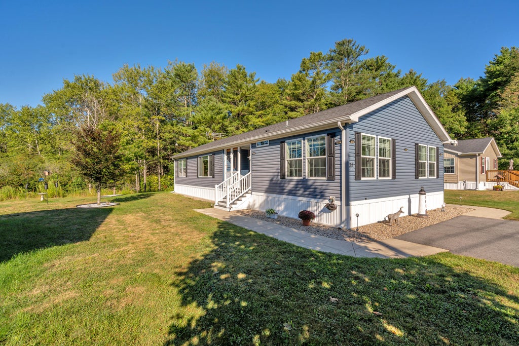 Photo of 35 Sandalwood Circle, Kittery, ME 03904 (MLS # 1679925)