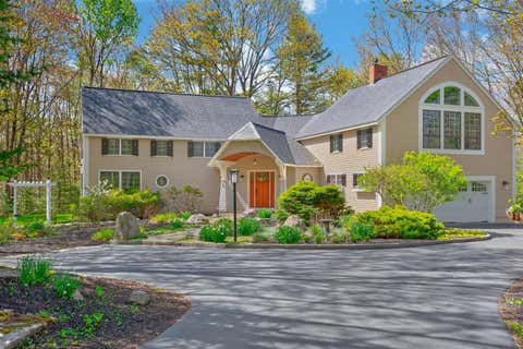 Photo of 8 Tyler Brook Road, Kennebunkport, ME 04046 (MLS # 1653075)