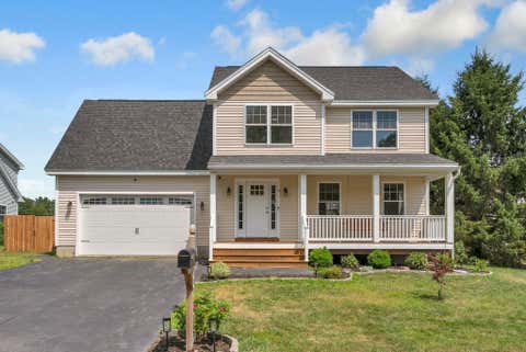 Photo of 22 Cumberland Lane, Gorham, ME 04038 (MLS # 1672990)