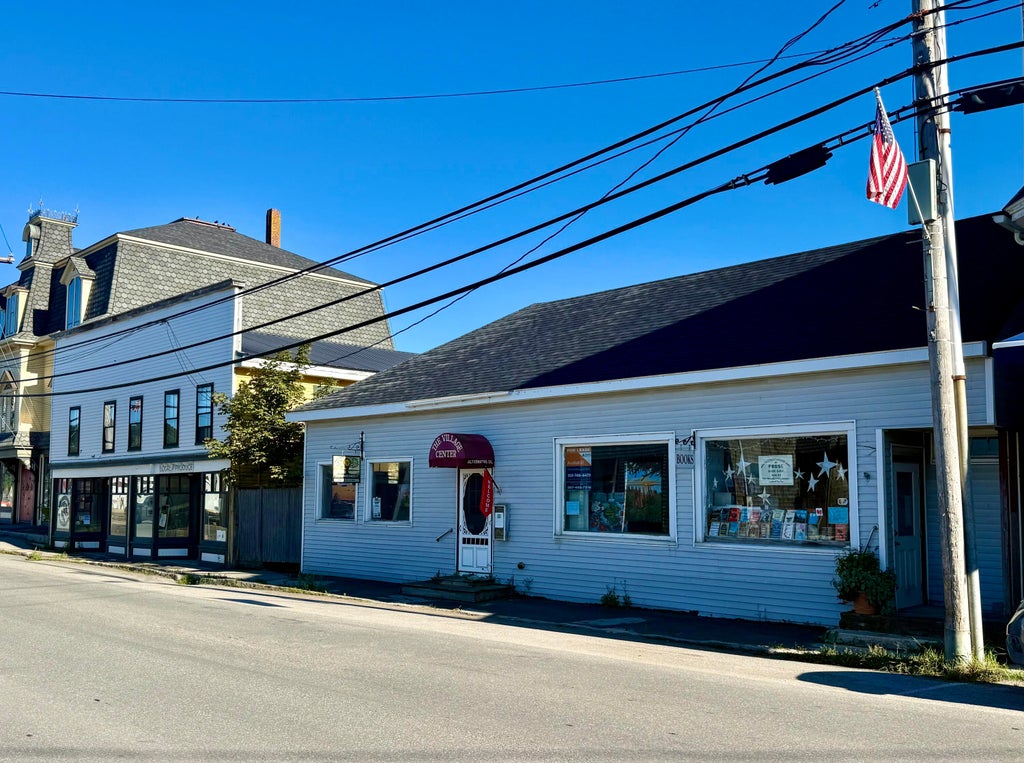 Photo of 54 W Main Street, Vinalhaven, ME 04863 (MLS # 1651332)
