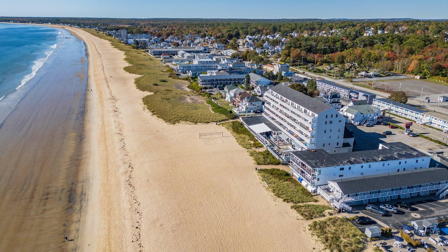 39 W Grand Avenue 41