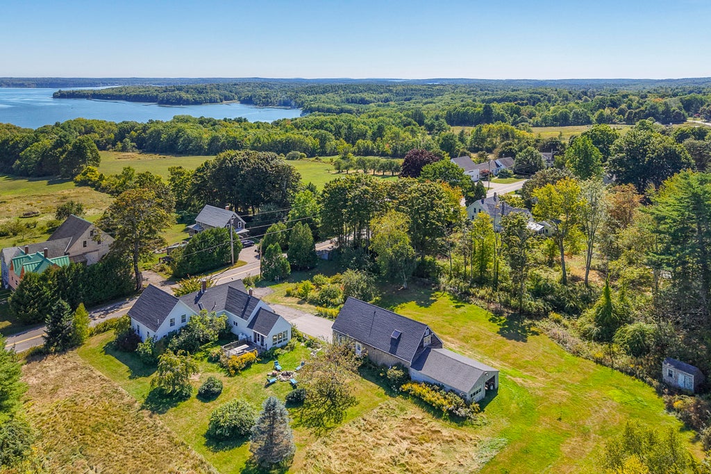 Photo of 661 Bremen Road, Waldoboro, ME 04572 (MLS # 1683869)