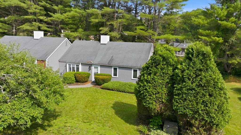 Photo of 6 Colonial Way #6, Auburn, ME 04210 (MLS # 1670699)