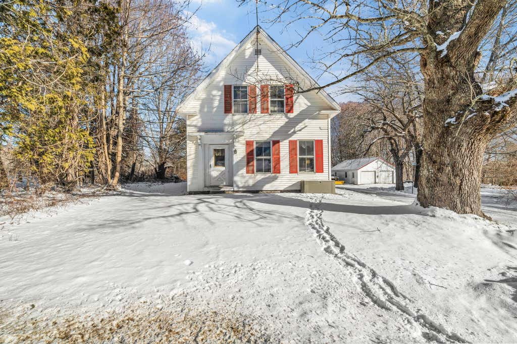 Photo of 109 Waldoboro Road, Friendship, ME 04547 (MLS # 1658580)