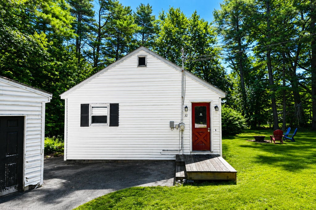 Photo of 32 Farwell Street, Lisbon, ME 04250 (MLS # 1678477)