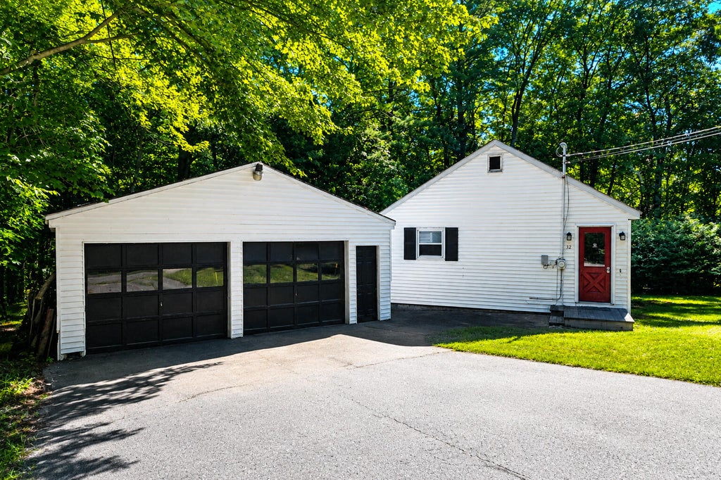 Photo of 32 Farwell Street, Lisbon, ME 04250 (MLS # 1678477)