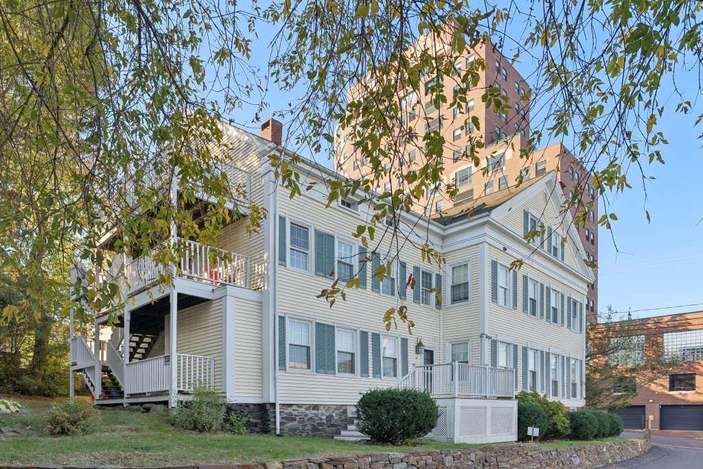 Photo of 11 Parris Street #3, Portland, ME 04101 (MLS # 1662653)