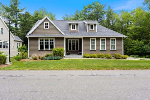 Photo of 27 Sycamore Lane #1, Kennebunk, ME 04043 (MLS # 1670984)