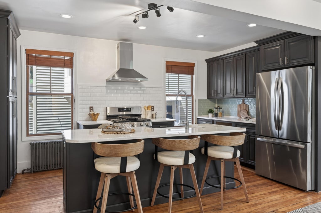 Photo of 20 Dow Street #1, Portland, ME 04102 (MLS # 1665723)