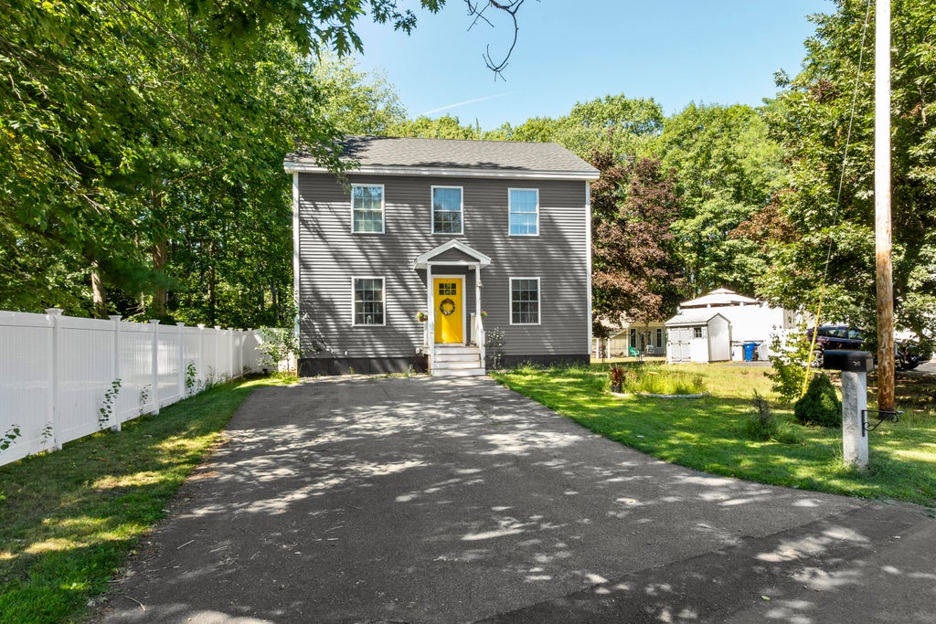 Photo of 10 Goodwin Avenue, Old Orchard Beach, ME 04064 (MLS # 1679455)