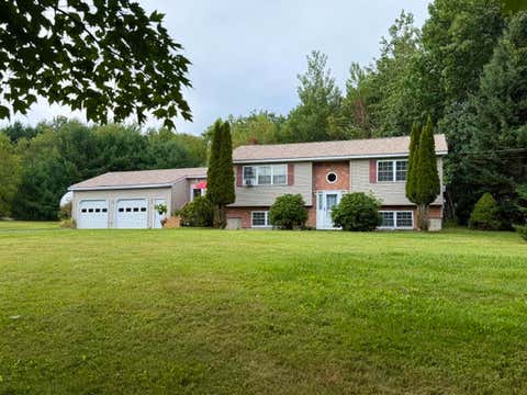 Photo of 11 Highland Drive, Sidney, ME 04330 (MLS # 1677195)