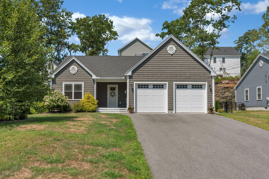 Photo of 24 Kapok Street, Old Orchard Beach, ME 04064 (MLS # 1676081)