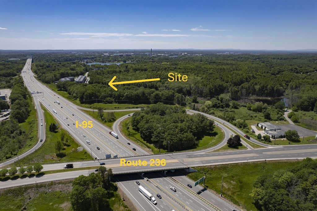 Photo of 1 Maine 236, Kittery, ME 03904 (MLS # 1673611)