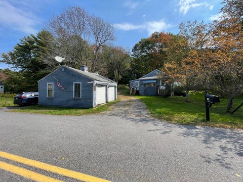 Photo of 16 Foyes Lane, Kittery, ME 03905 (MLS # 1684110)