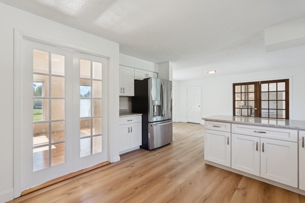 Photo of 17 Chestnut Drive, Topsham, ME 04086 (MLS # 1683761)