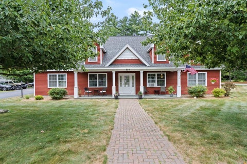 Photo of 330 Main Street #4, Cumberland, ME 04021 (MLS # 1672109)