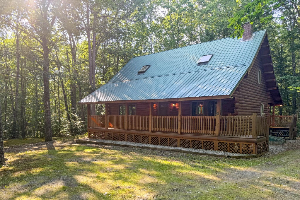 Photo of 4 Stubs Way, Lovell, ME 04051 (MLS # 1651370)