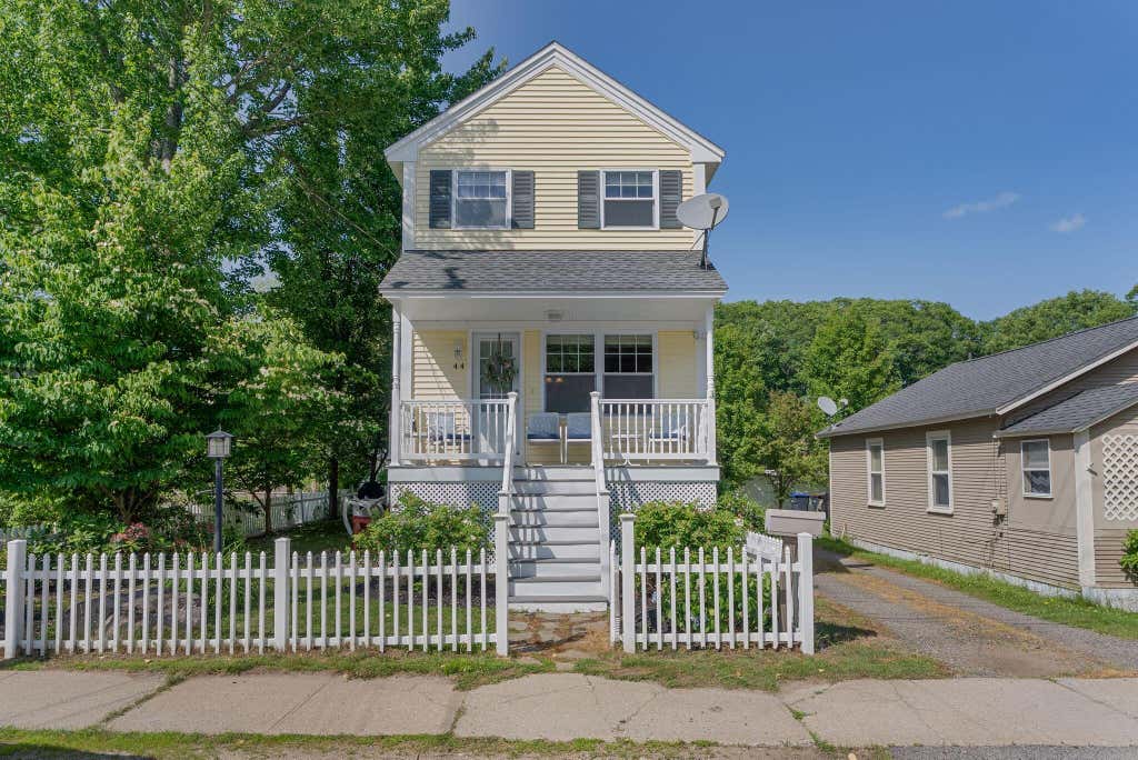 Photo of 44 School Street, Old Orchard Beach, ME 04064 (MLS # 1670272)