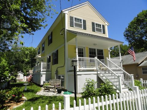 Photo of 44 School Street, Old Orchard Beach, ME 04064 (MLS # 1670272)