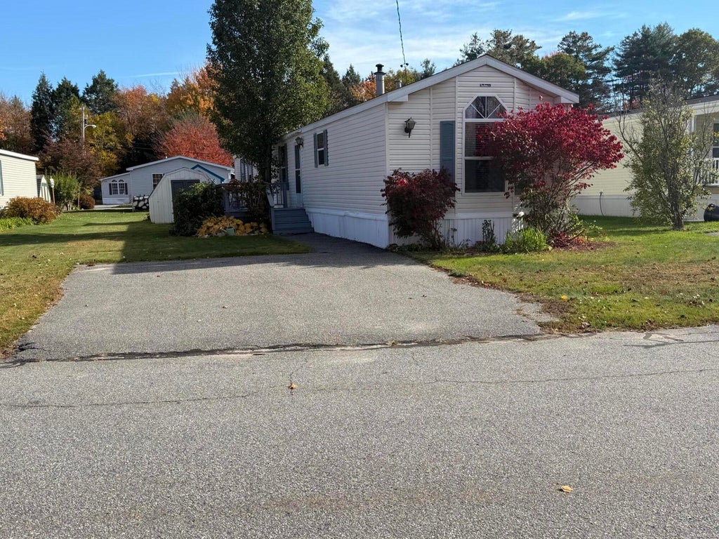 Photo of 9 Pond Drive, Brunswick, ME 04011 (MLS # 1684638)