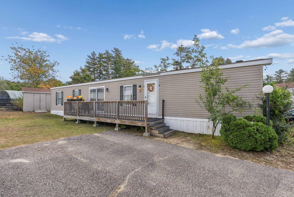 Photo of 11 Beechplum Drive, Old Orchard Beach, ME 04064 (MLS # 1684266)