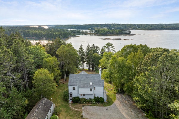 28 ORNE LN, CUSHING, ME 04563 - Image f1c1e3cbec2c31bd4e5aeeeb85b4bd80/1167557333