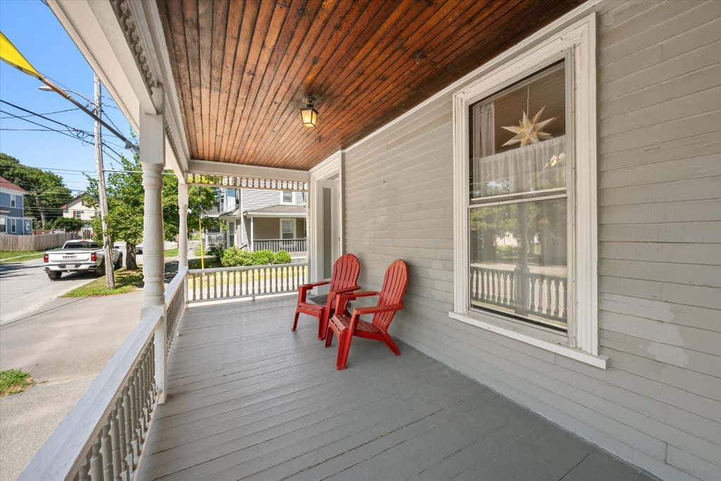 Photo of 89-93 Parkview Avenue, Bangor, ME 04401 (MLS # 1677122)