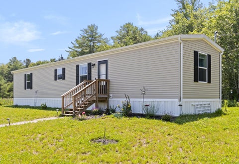 Photo of 28 Wardtown Road, Freeport, ME 04032 (MLS # 1668613)