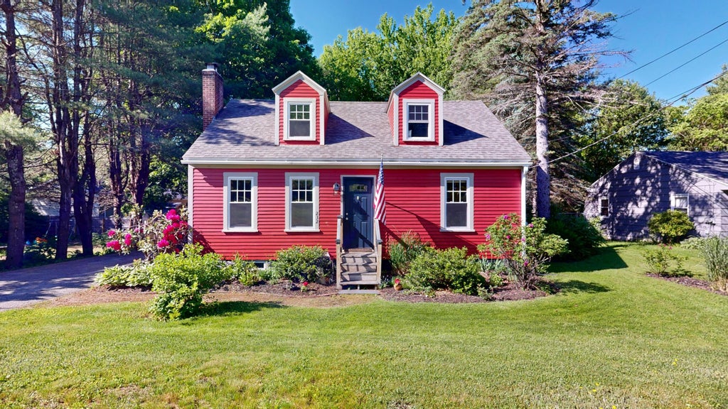 Photo of 232 Lake Street, Auburn, ME 04210 (MLS # 1665913)