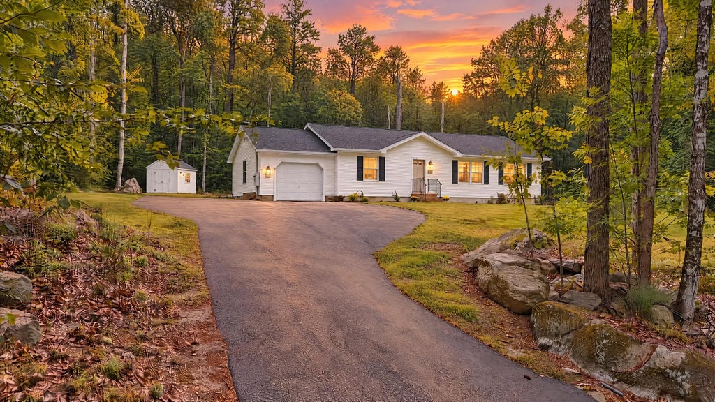Photo of 35 Grandview Road, Limerick, ME 04048 (MLS # 1679949)