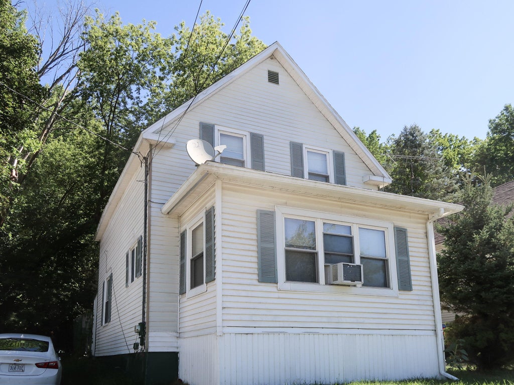 Photo of 63 Mount Vernon Avenue, Augusta, ME 04330 (MLS # 1678638)