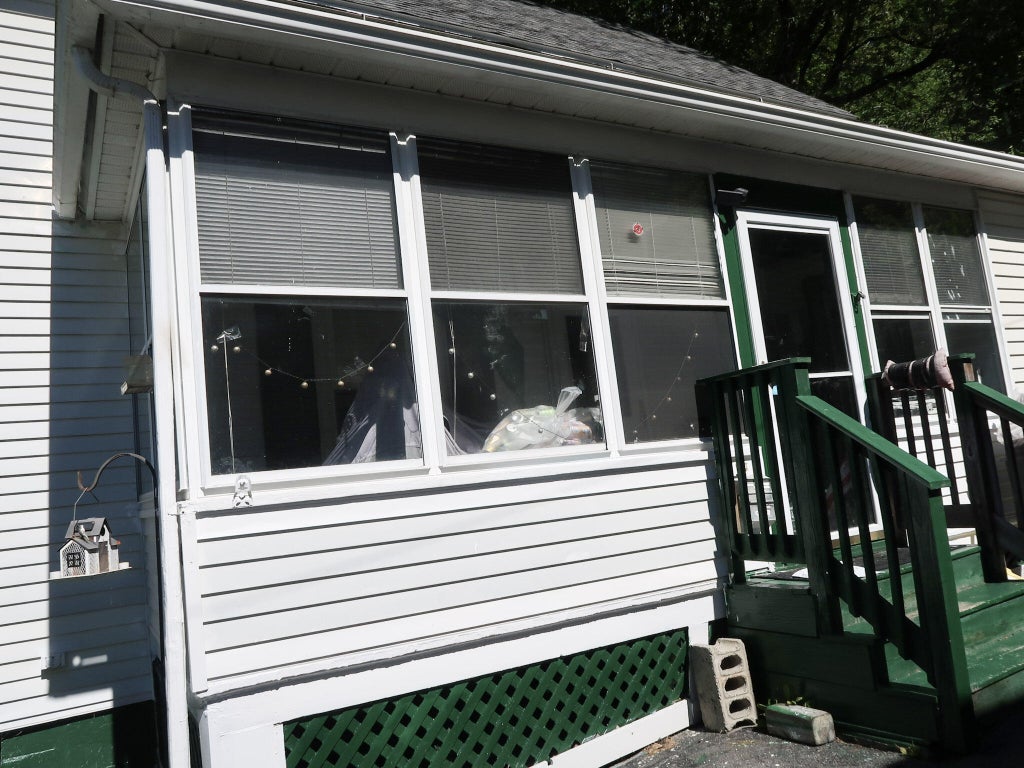 Photo of 63 Mount Vernon Avenue, Augusta, ME 04330 (MLS # 1678638)