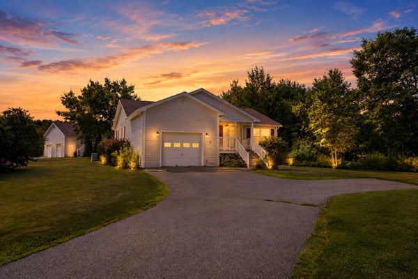 5 CAMBRIDGE DR, HERMON, ME 04401 - Image f5ebc8ad768bb5e798fb2b4c43a7f42e/3952102136
