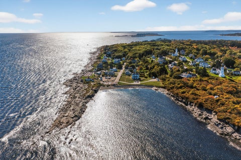 Photo of 7 Dyer Lane, Cape Elizabeth, ME 04107 (MLS # 1656975)