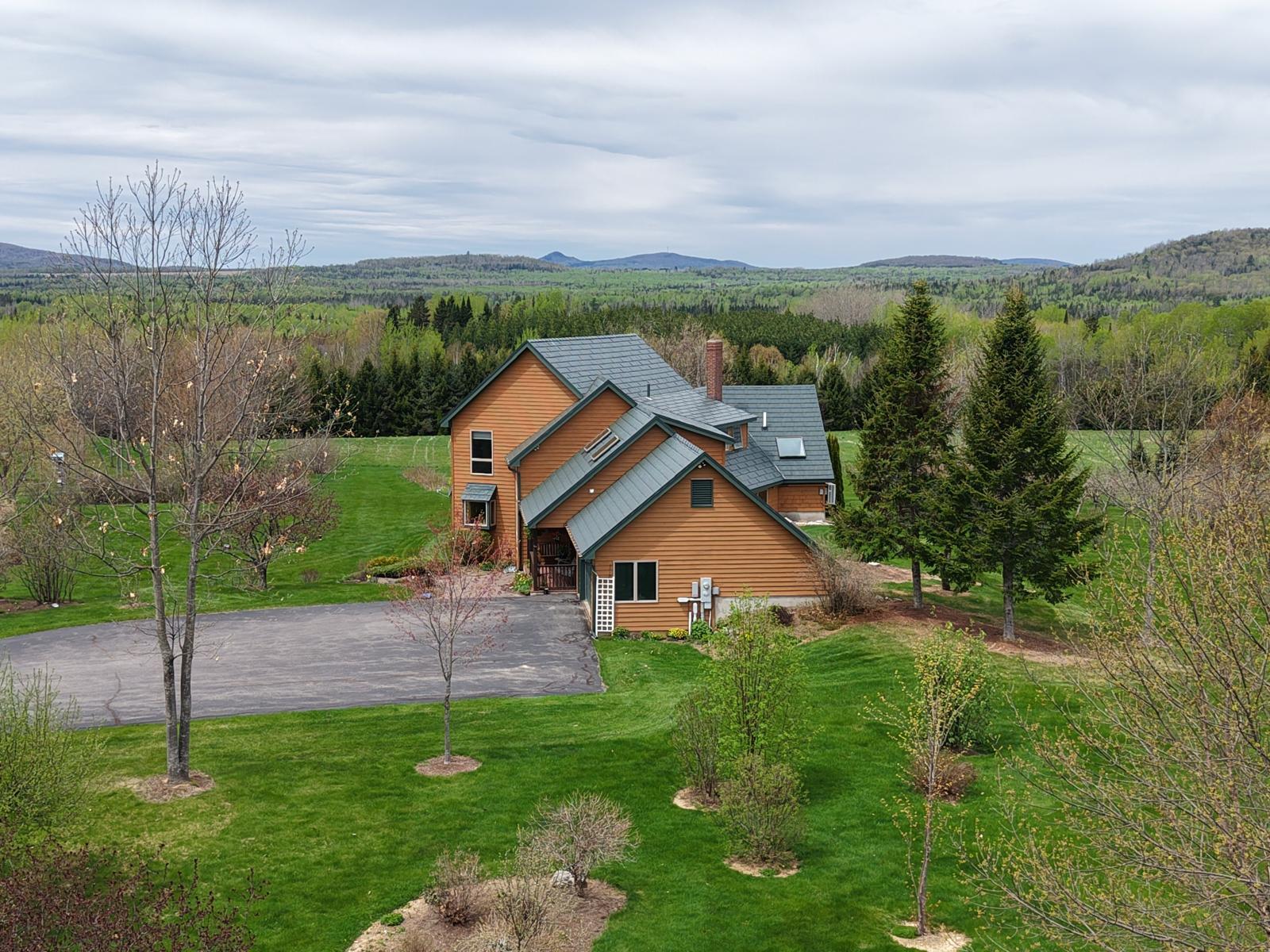 Presque Isle, Maine, 04769, United States, 5 Bedrooms Bedrooms, ,4 BathroomsBathrooms,Residential,Active,2041567