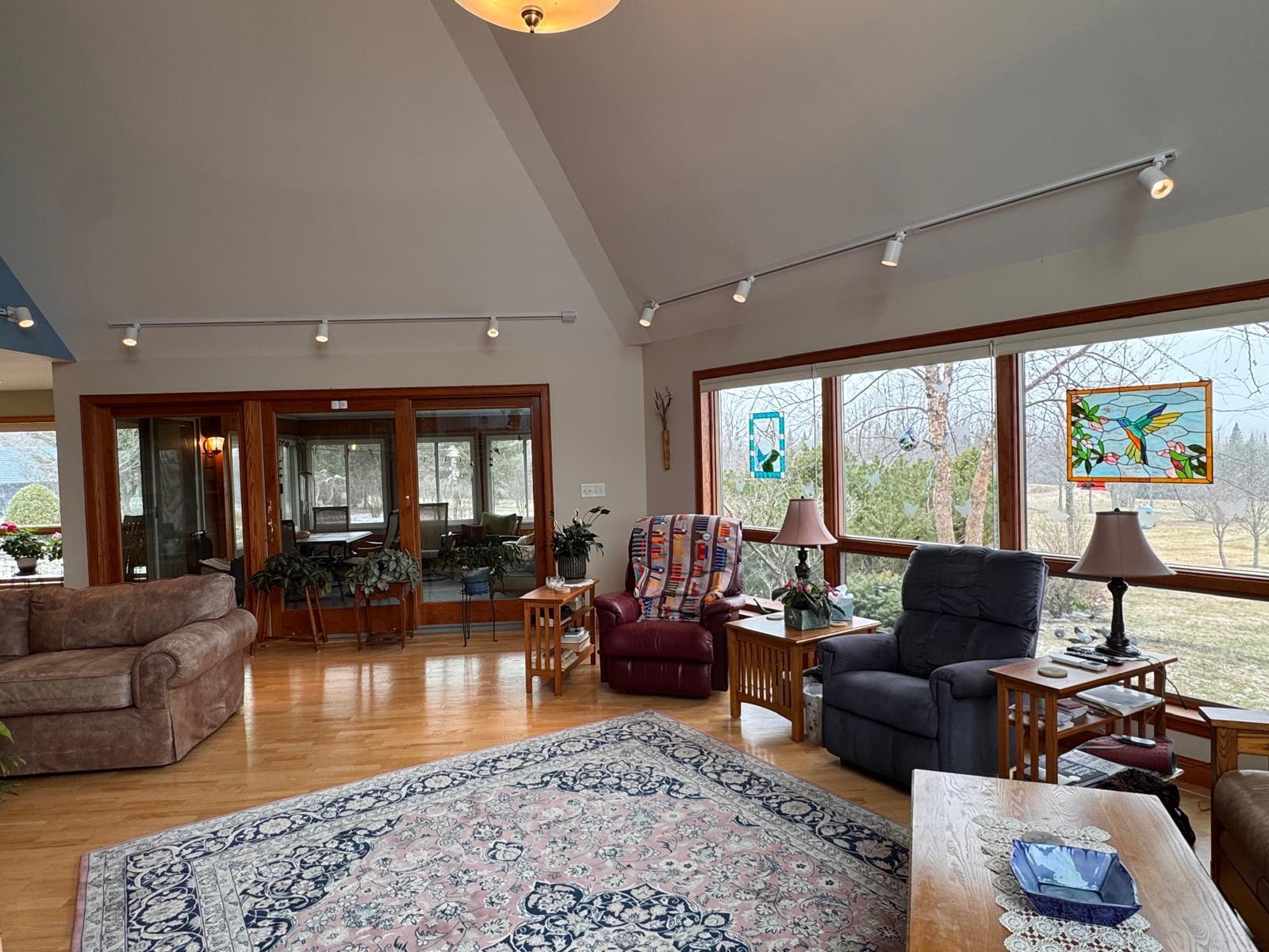Presque Isle, Maine, 04769, United States, 5 Bedrooms Bedrooms, ,4 BathroomsBathrooms,Residential,Active,2041567