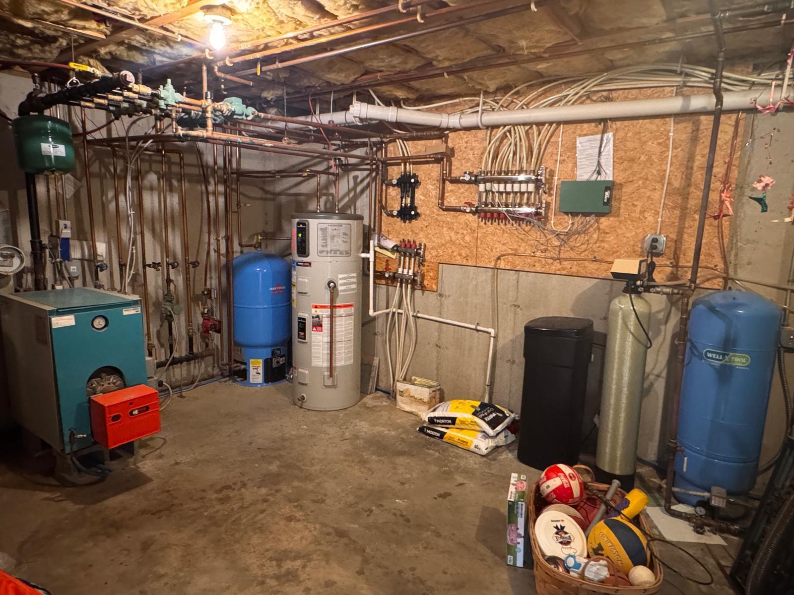 Presque Isle, Maine, 04769, United States, 5 Bedrooms Bedrooms, ,4 BathroomsBathrooms,Residential,Active,2041567