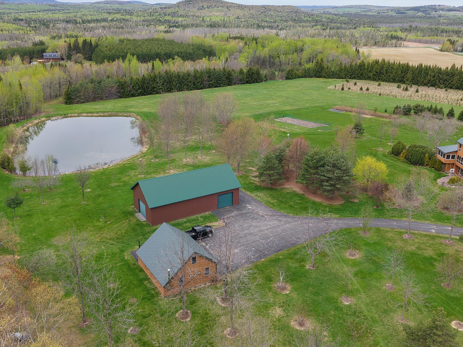 Presque Isle, Maine, 04769, United States, 5 Bedrooms Bedrooms, ,4 BathroomsBathrooms,Residential,Active,2041567