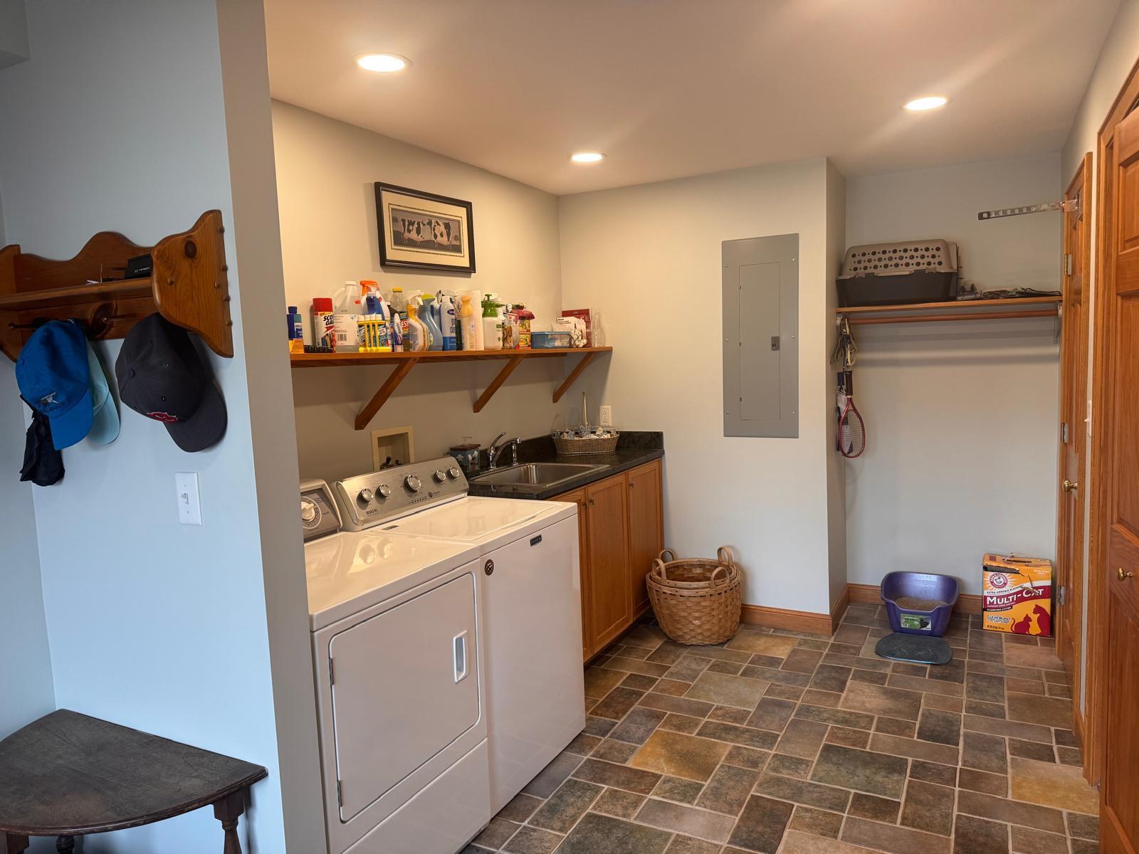 Presque Isle, Maine, 04769, United States, 5 Bedrooms Bedrooms, ,4 BathroomsBathrooms,Residential,Active,2041567