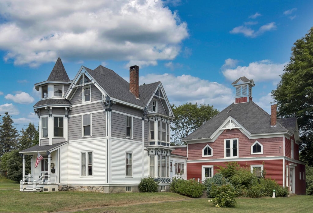 Photo of 147 Talbot Avenue, Rockland, ME 04841 (MLS # 1656717)