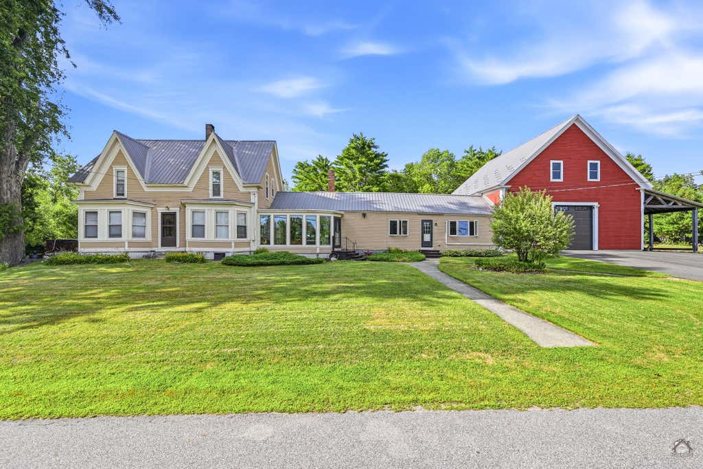 Photo of 19 Coolidge Road, Wayne, ME 04284 (MLS # 1673578)