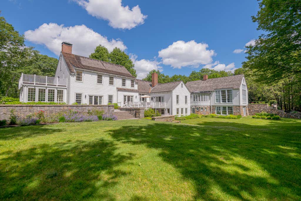 Photo of 3 Canter Lane, Cape Elizabeth, ME 04107 (MLS # 1670071)