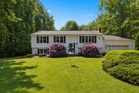 Photo of 4 Jesse Circle, Sanford, ME 04073 (MLS # 1671499)