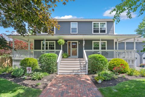 Photo of 2 Mothers Way, Kennebunk, ME 04043 (MLS # 1668552)