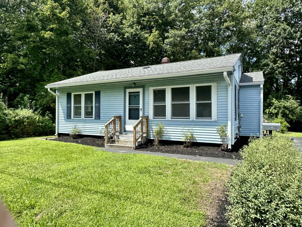 Photo of 41 Hall Avenue, Saco, ME 04072 (MLS # 1676319)