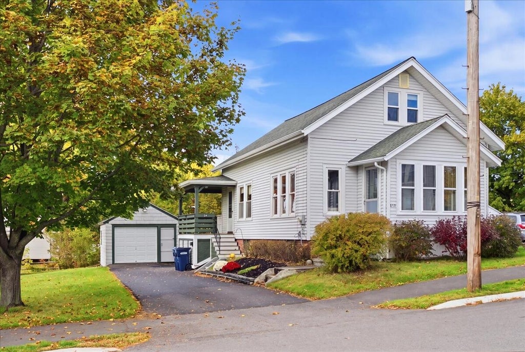 Photo of 206 Webber Avenue, Lewiston, ME 04240 (MLS # 1684715)
