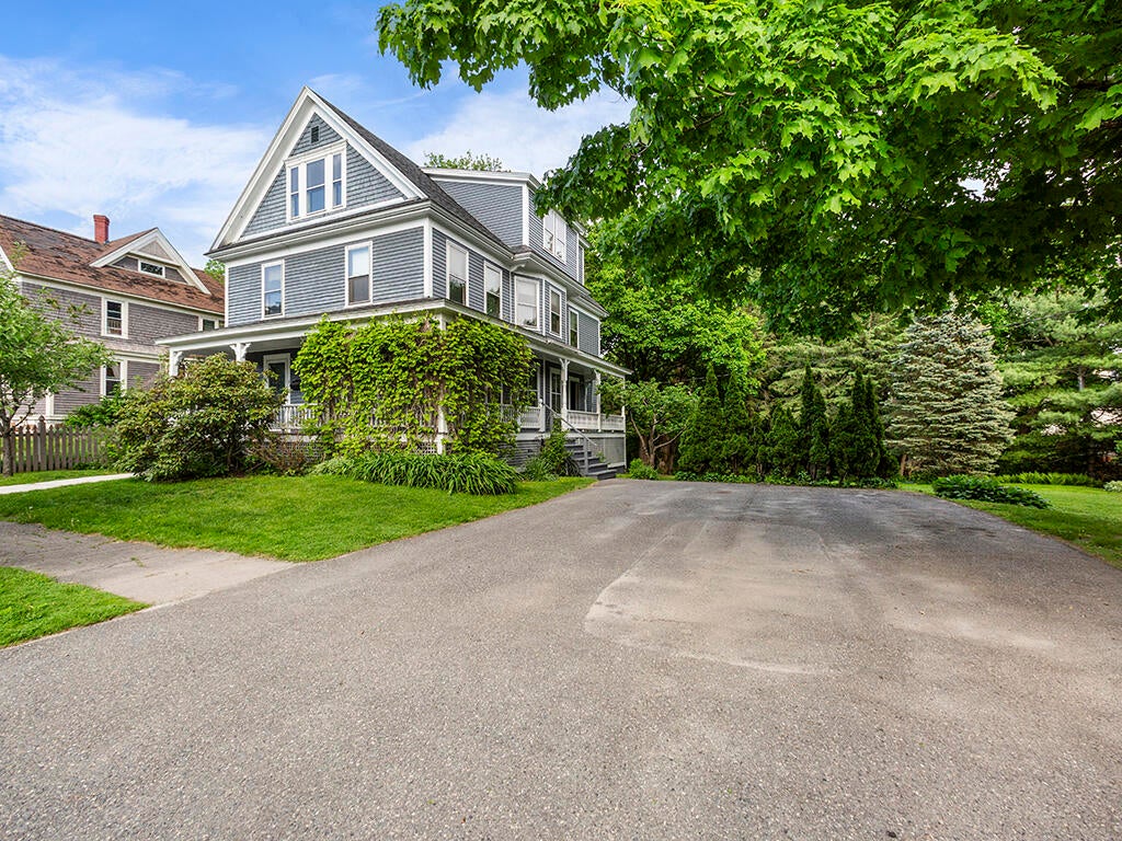 Photo of 5 West Street, Waterville, ME 04901 (MLS # 1664595)