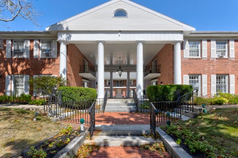 Photo of 175 Pine Street #1J, Portland, ME 04102 (MLS # 1680773)