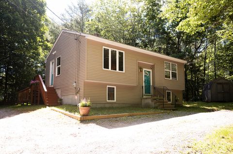 Photo of 106 Highland Cliff Road, Windham, ME 04062 (MLS # 1667810)